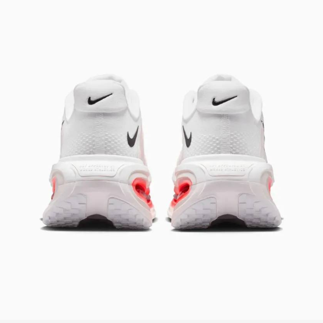 Nike Vomero Premium™ – Blanc brillant avec Cramoisi vif