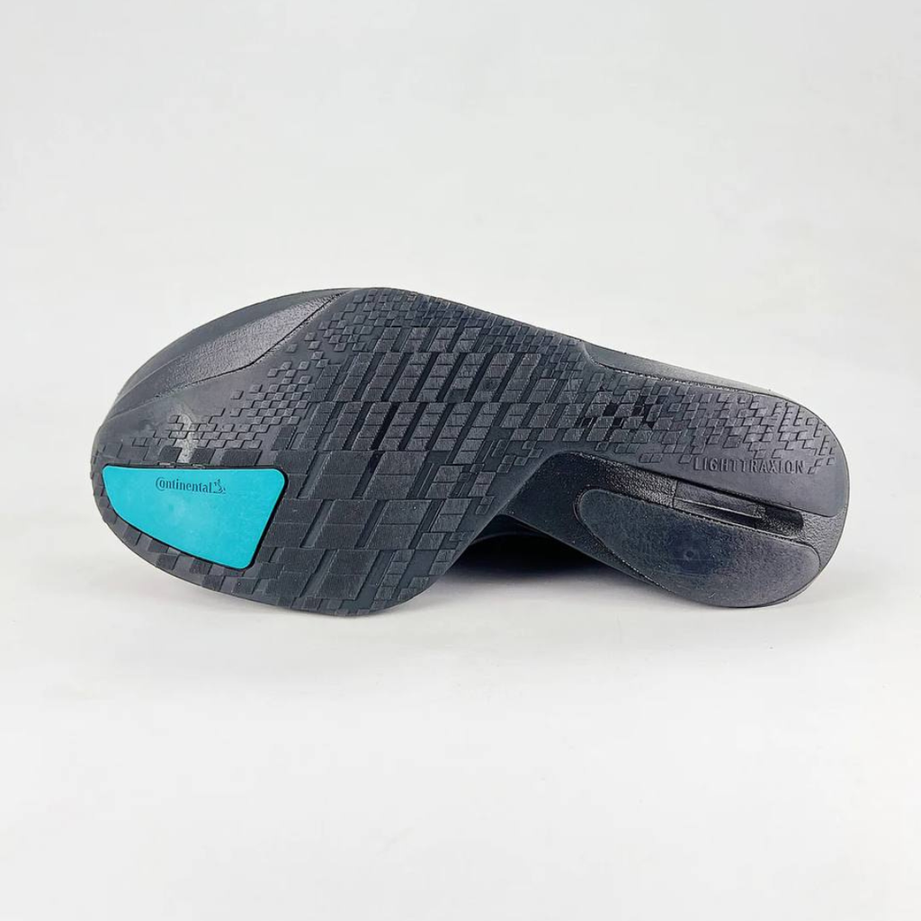 Hoka Carbon X3™ – Bleu Vibrant avec Orange Énergétique