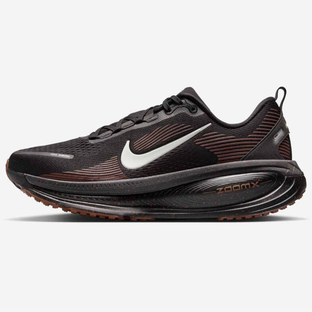 Nike Vomero 18™ – Noir Shadow avec Terre Marron