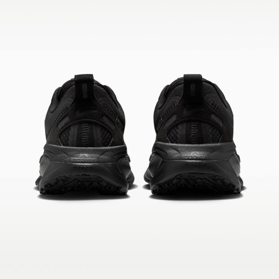 Nike Vomero 18™ – Édition Triple Noir