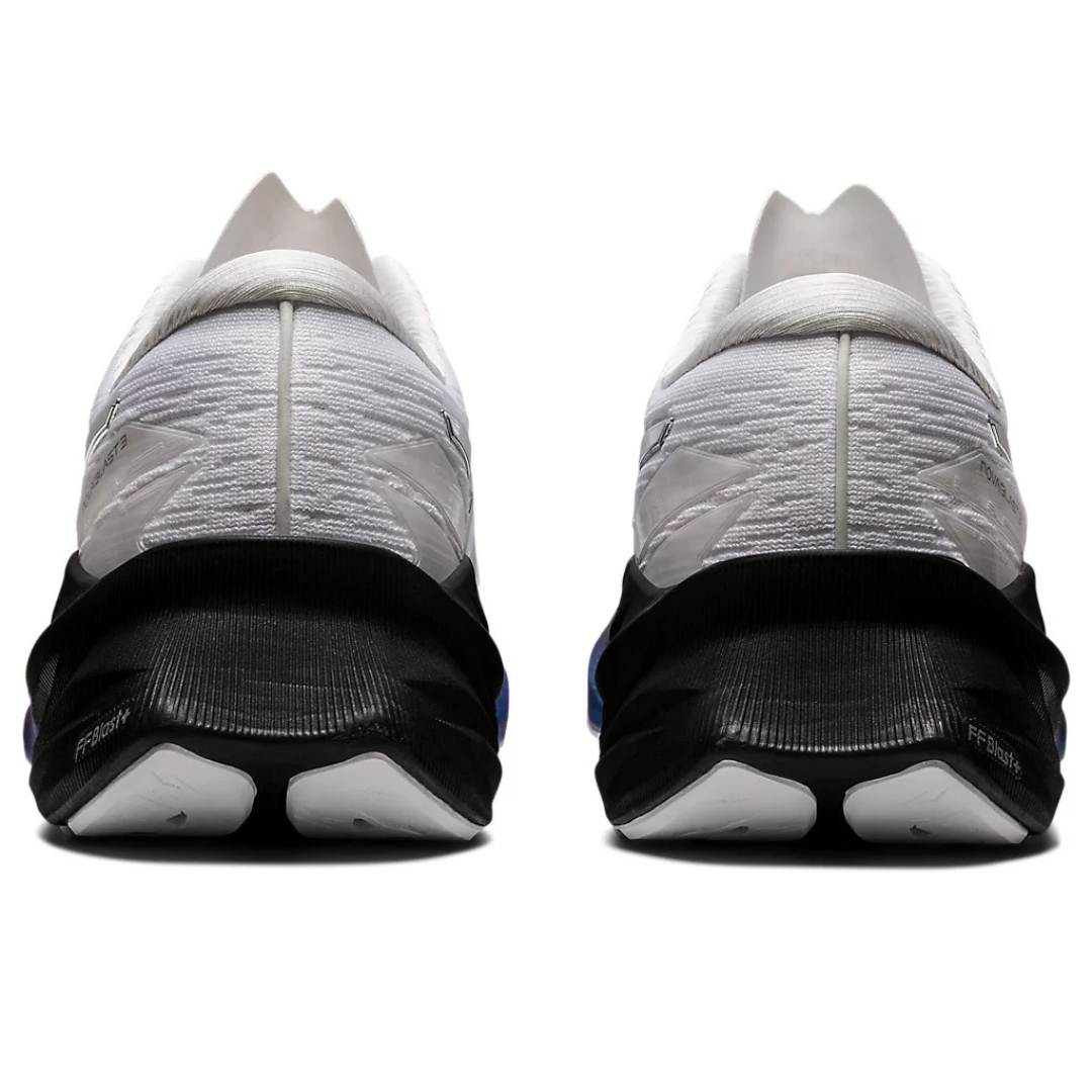 Asics Novablast 3™ – Blanc Bleu