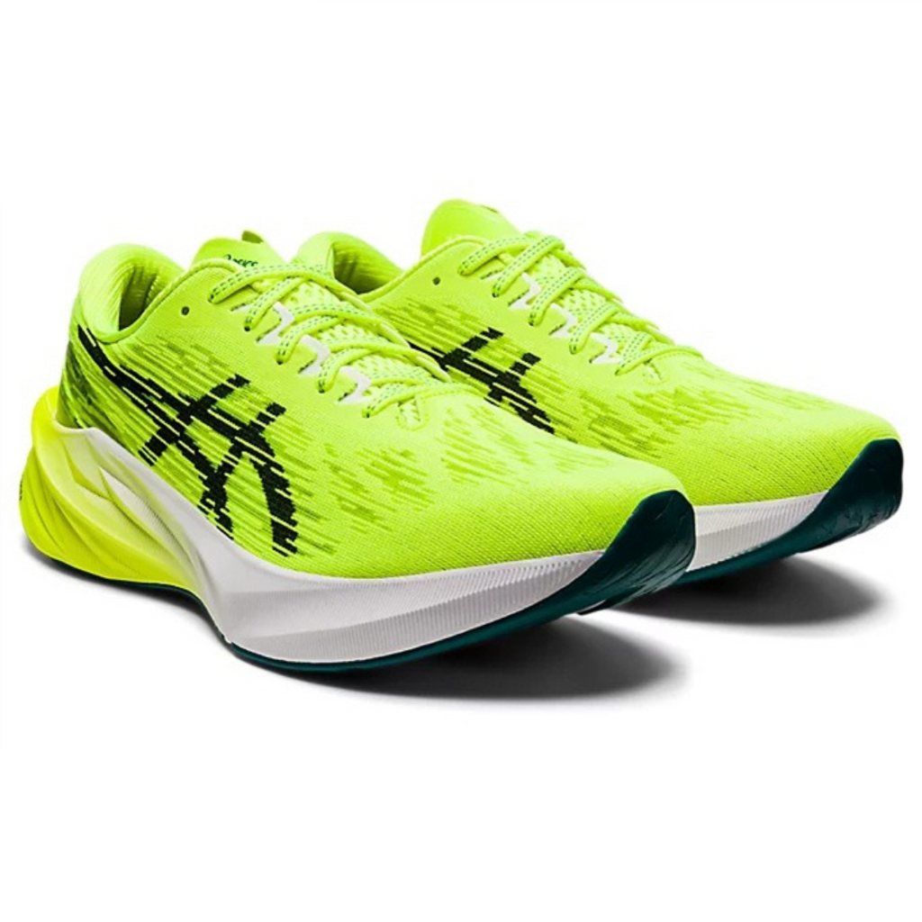 Asics Novablast 3™ – Vert fluorescent et noir