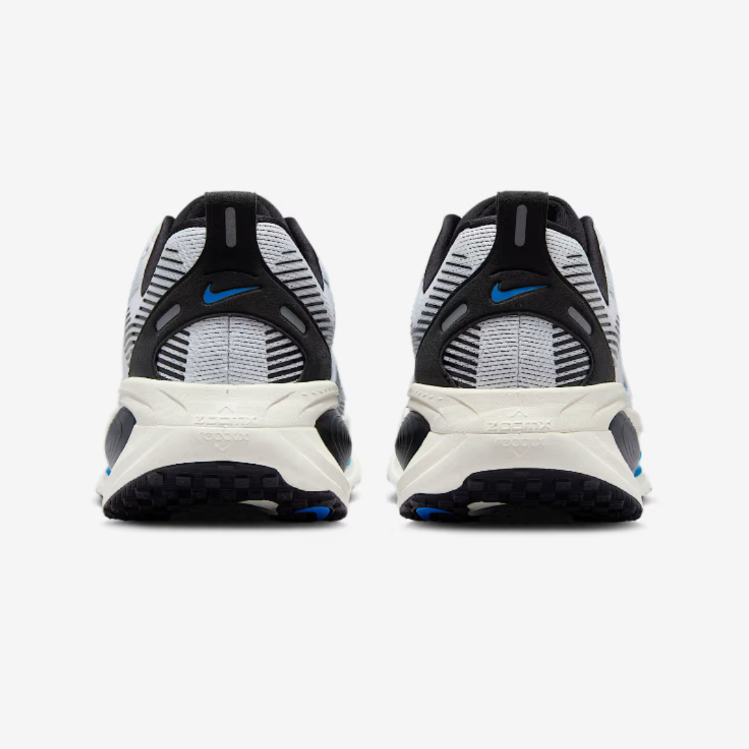Nike Vomero 18™ – White Glow avec Photo Blue