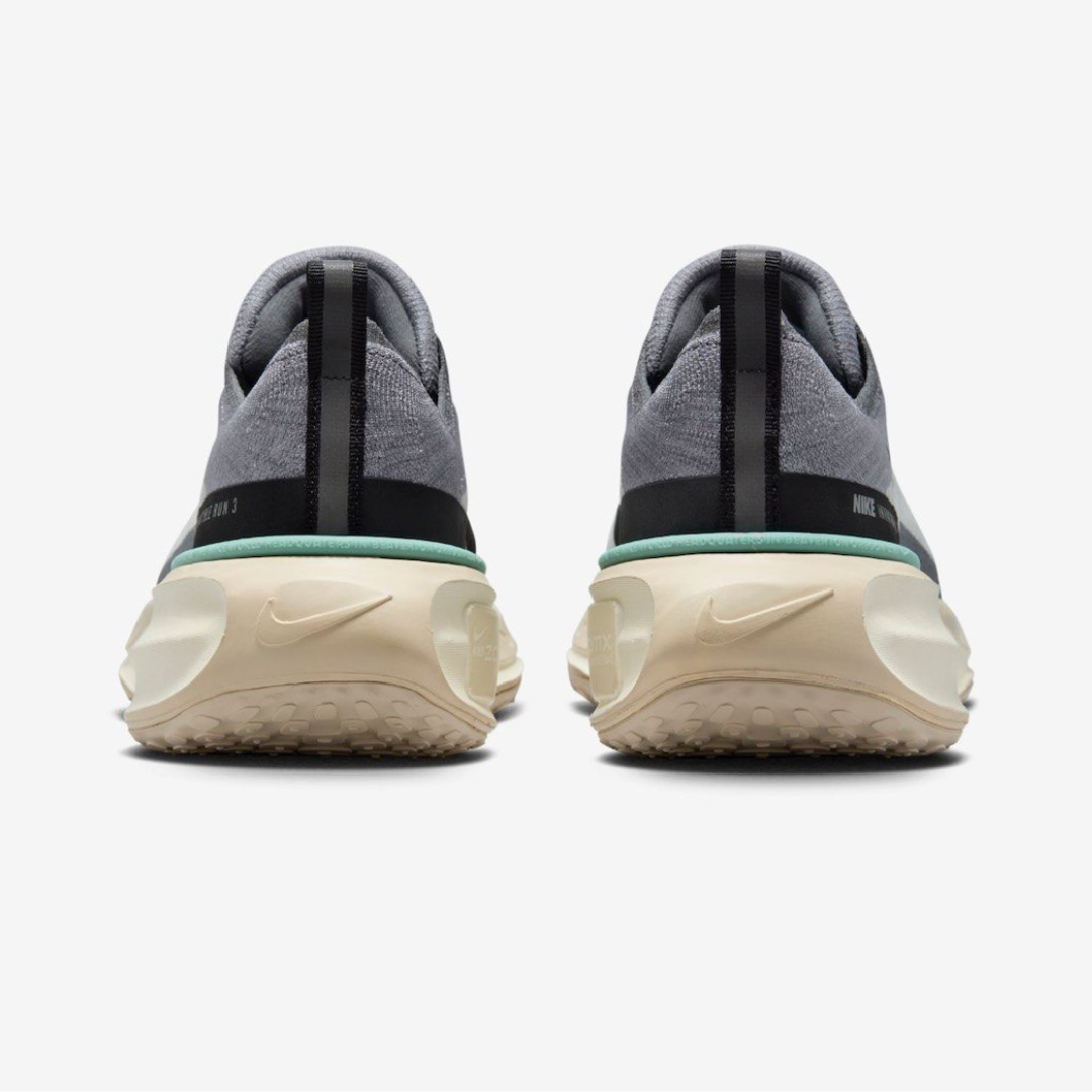 Nike ZoomX Invincible Run 3™ – Gris Acier/Ombre Noire