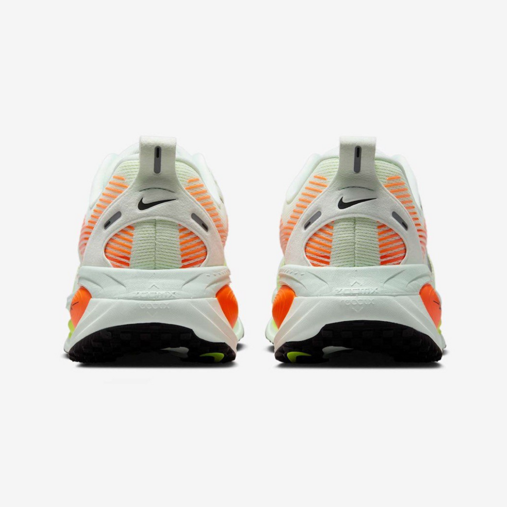 Nike Vomero 18™ – Vert vif avec Orange coucher de soleil