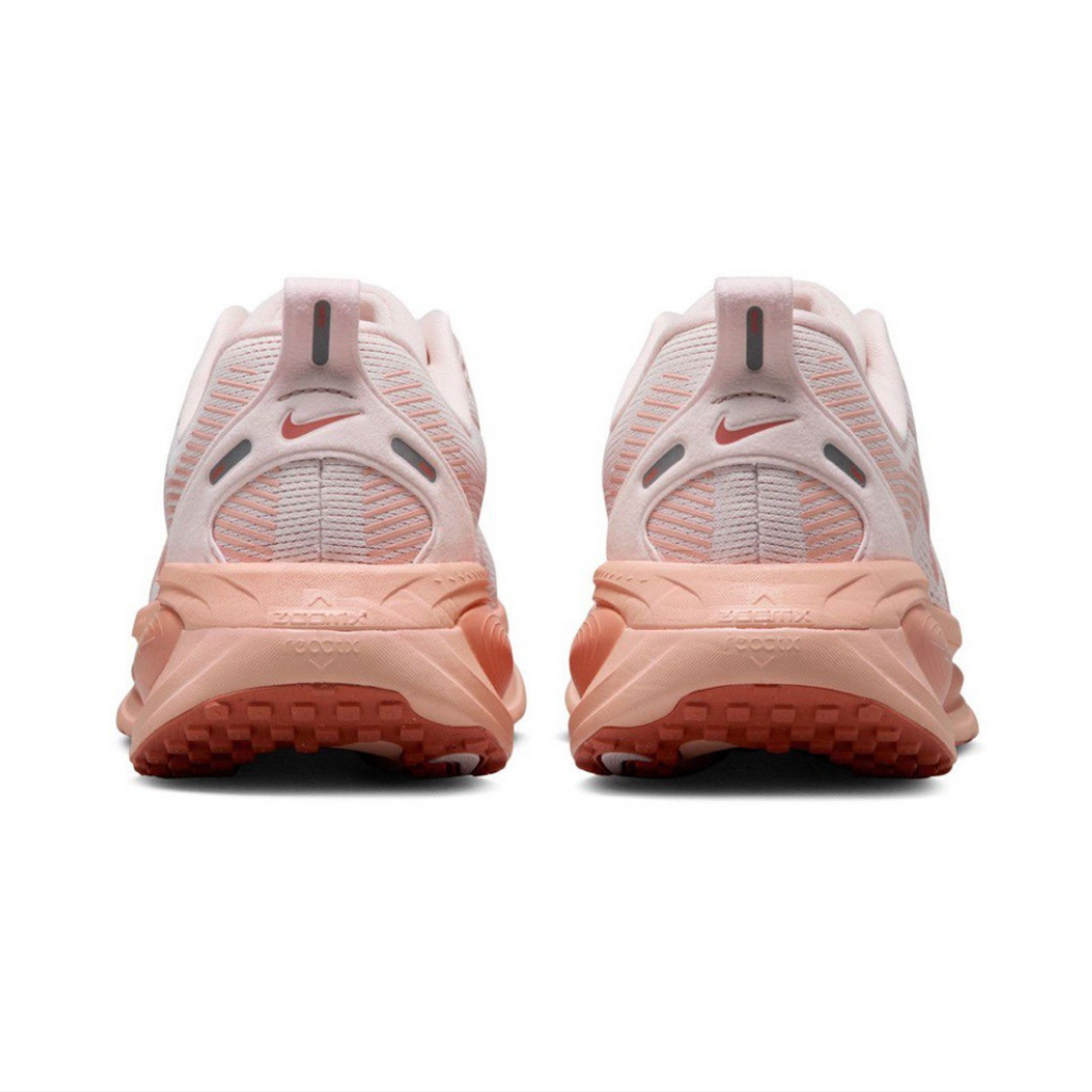 Nike Vomero 18™ – Édition Rose Pulse
