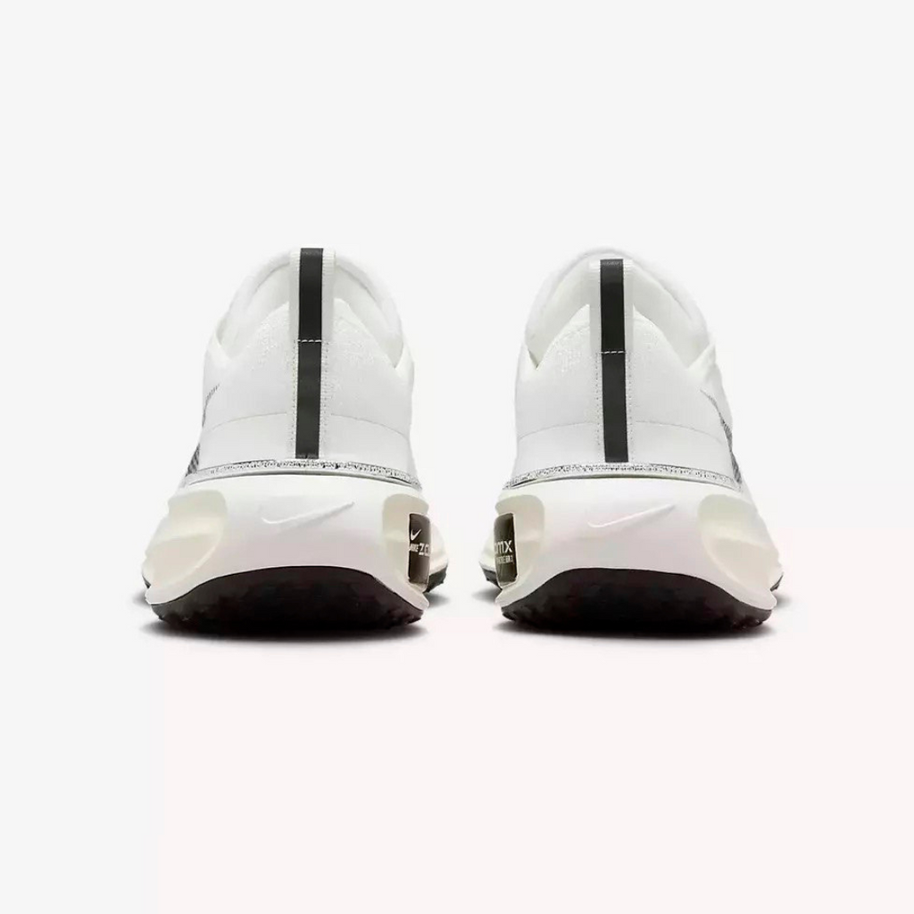 Nike ZoomX Invincible Run 3™ – Nuage Blanc et Ombre Noire