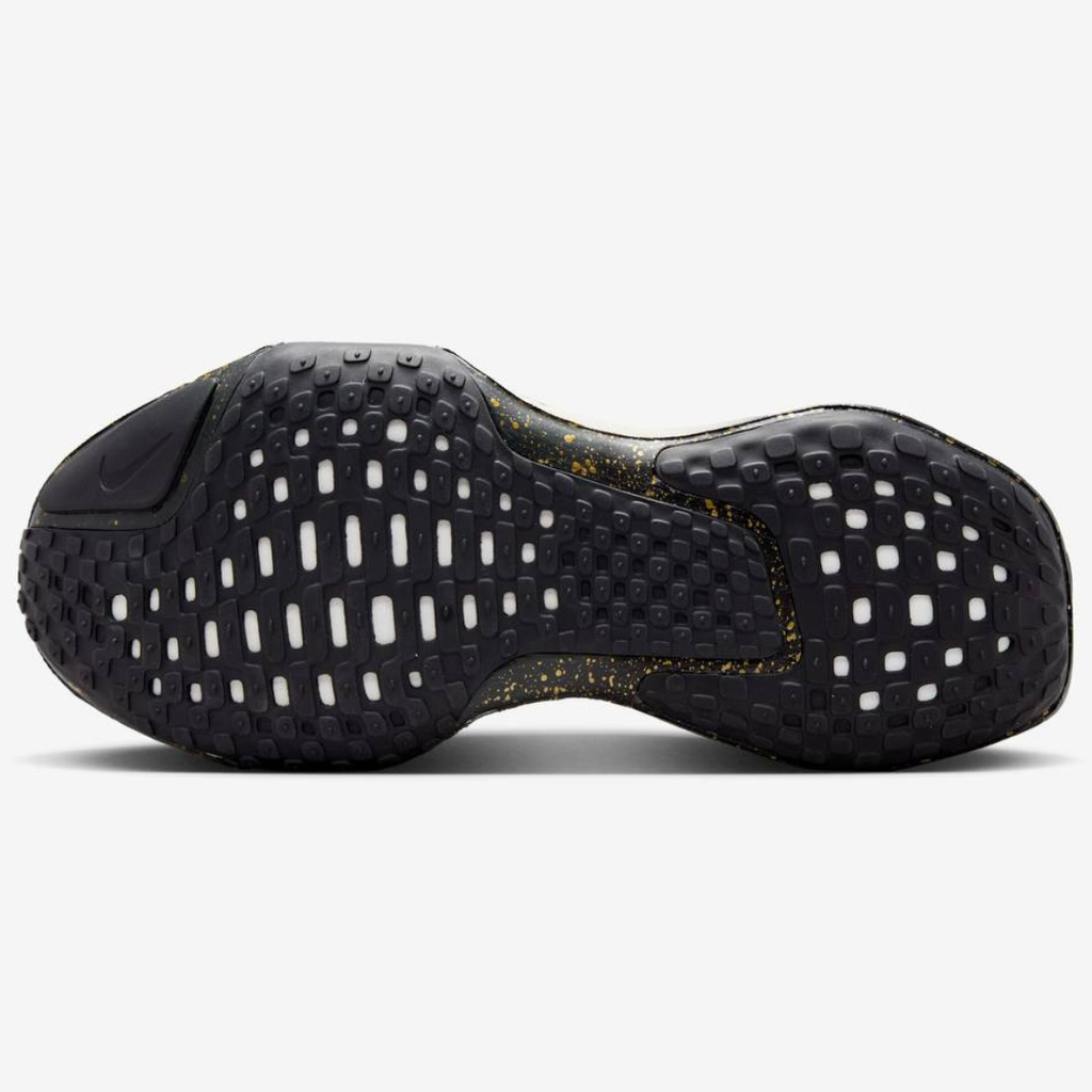 Nike ZoomX Invincible Run 3™ – Gris Acier/Or Noir