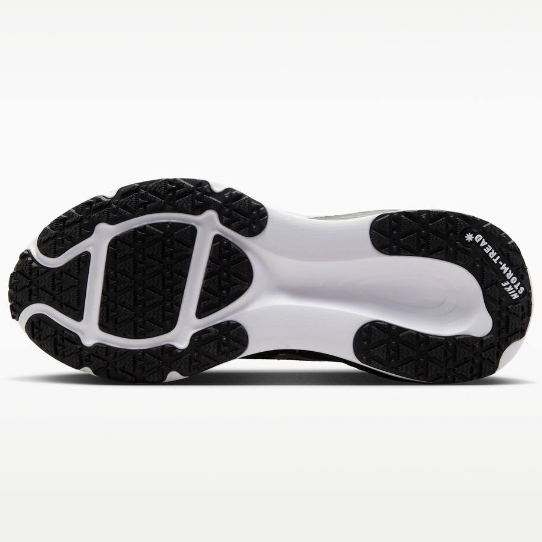 Nike Vomero 18™ – Black Shadow avec White Cloud