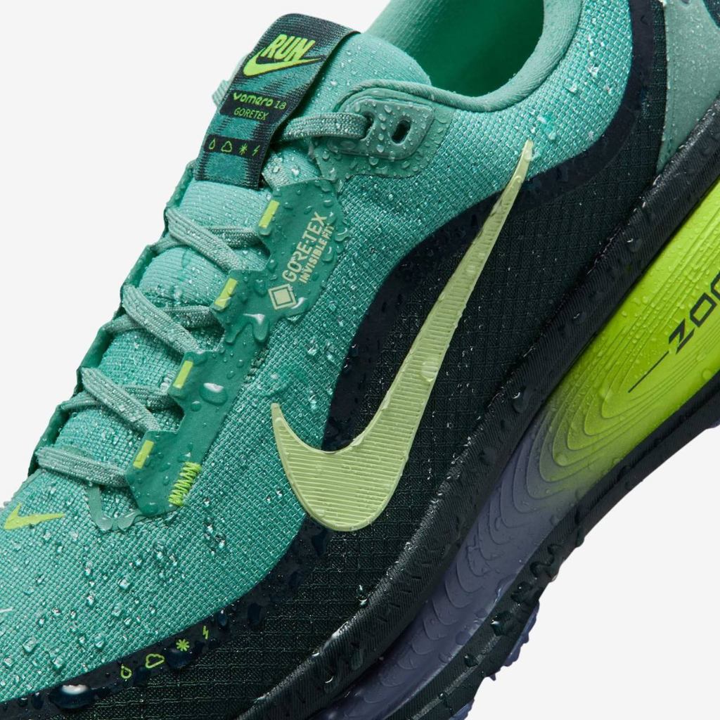 Nike Vomero 18™ – Vert foncé avec Volt Surge
