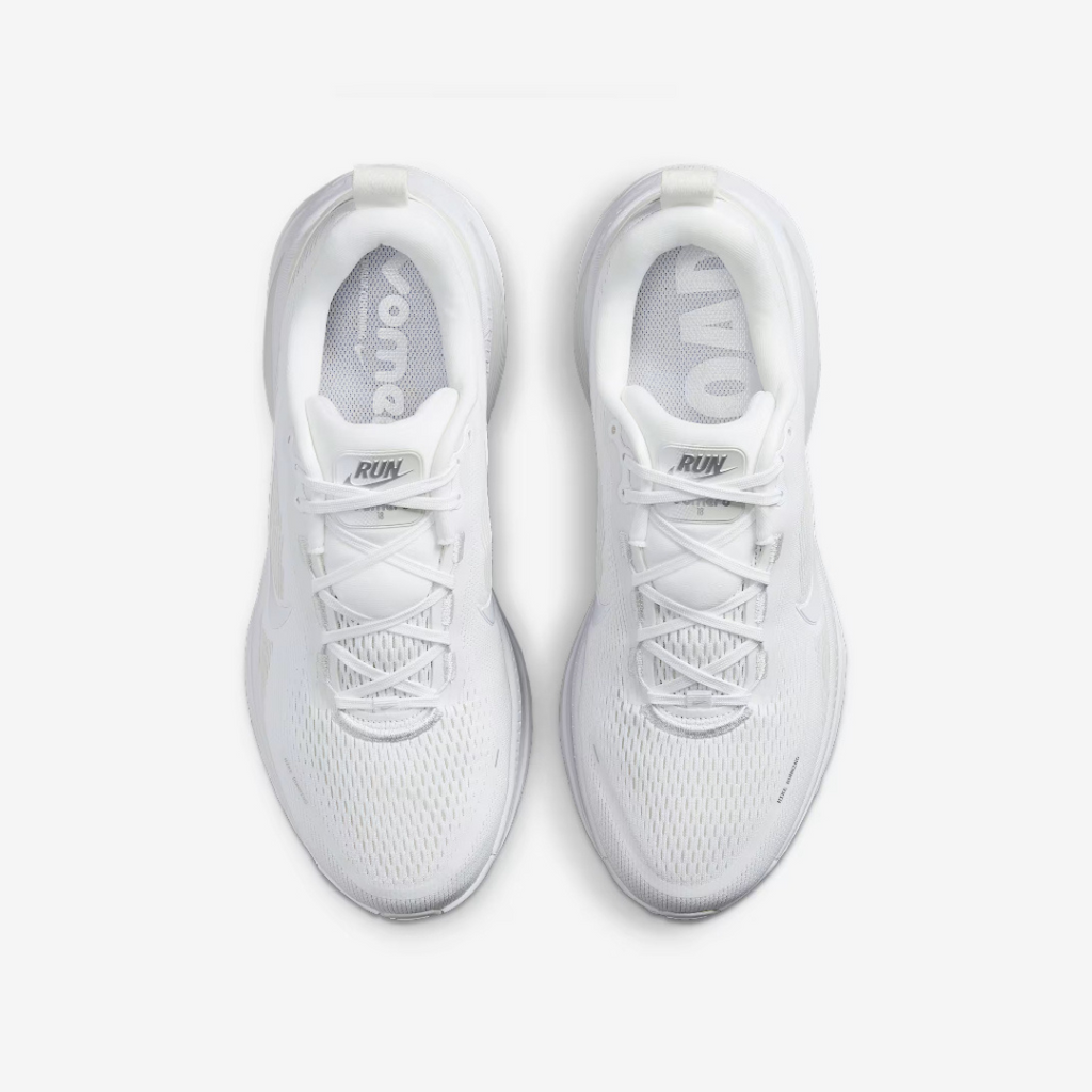 Nike Vomero 18™ – Édition Triple White