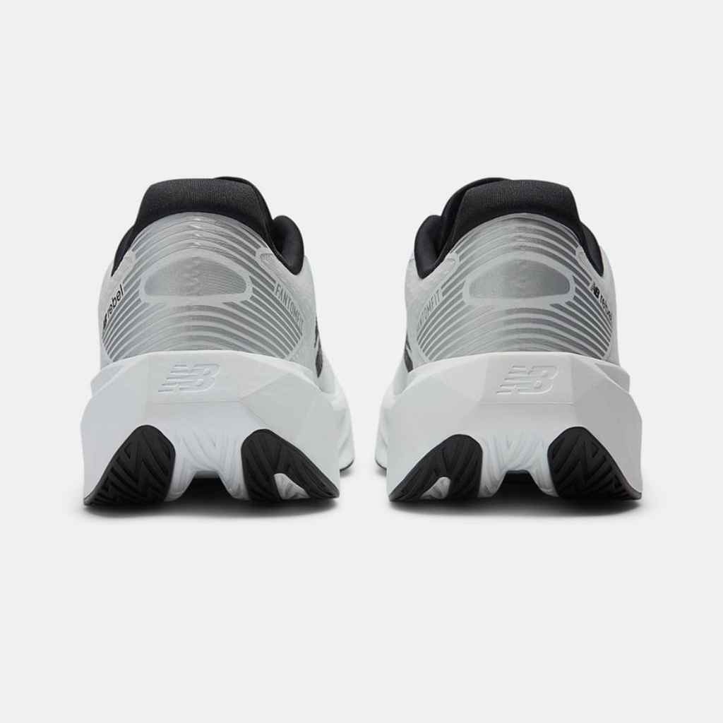 New Balance FuelCell Rebel V5™ – Blanc/Noir