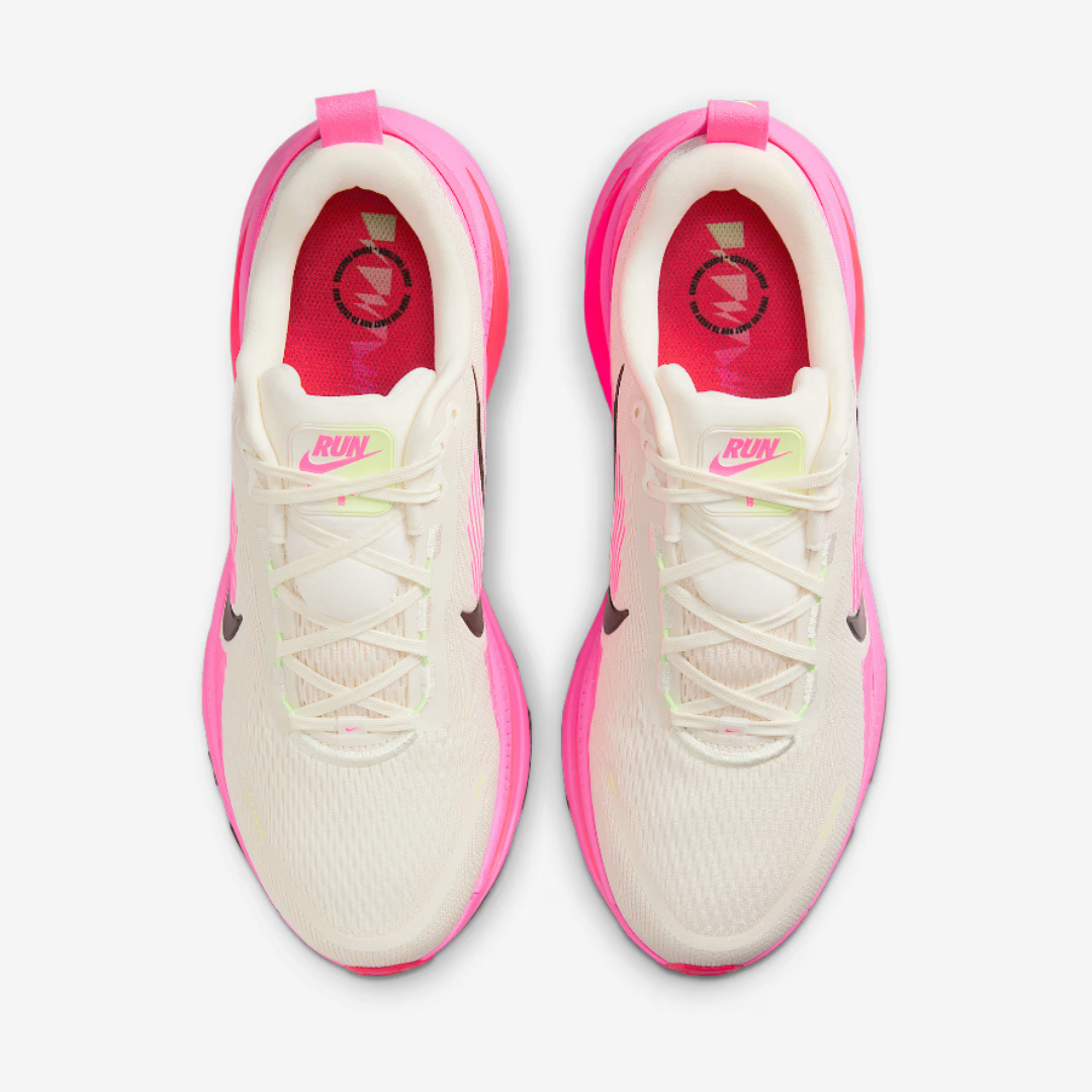 Nike Vomero 18™ – Rose Glow/Desert Sand