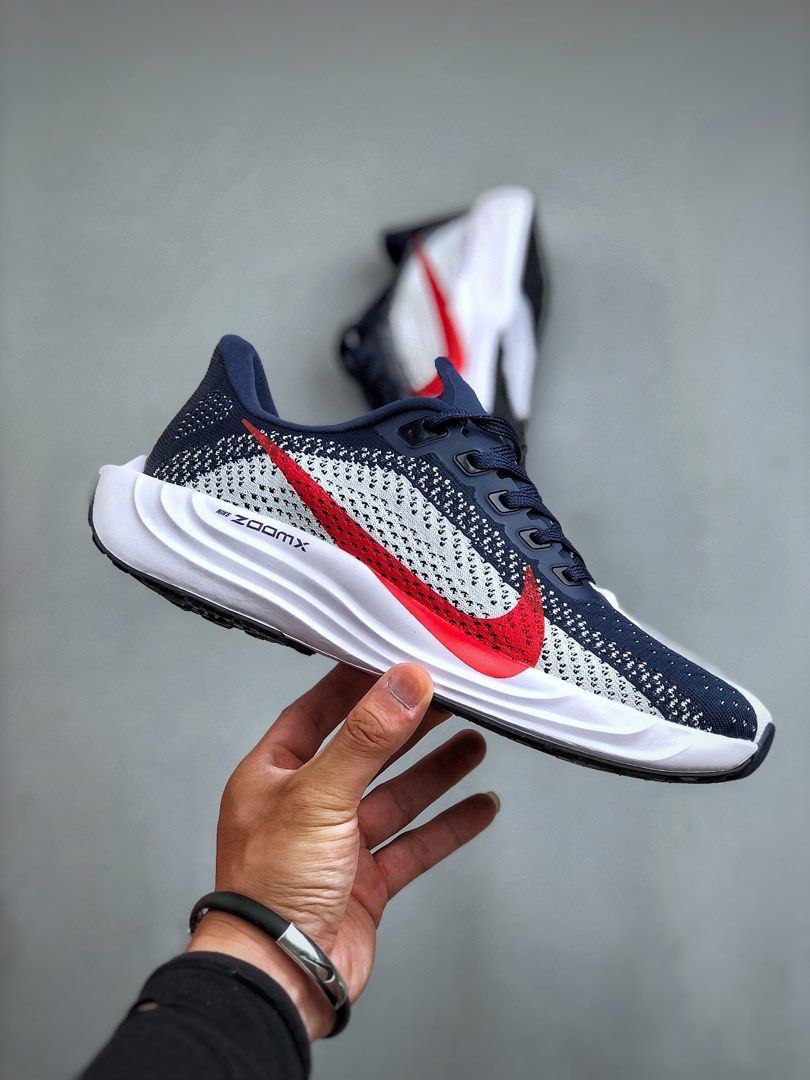 Nike Air Zoom Pegasus Plus™ – Bleu Marine/Blanc