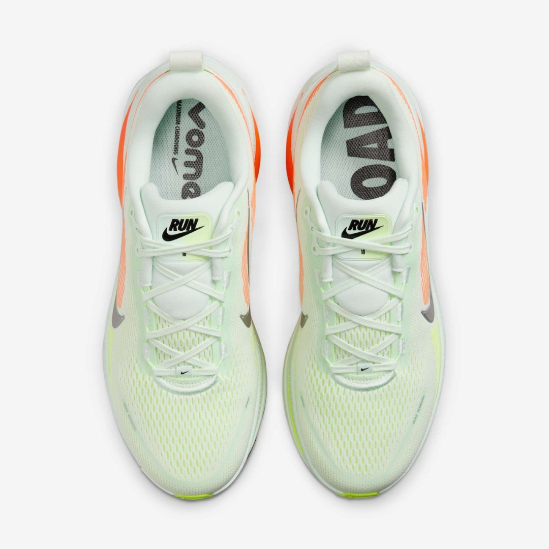 Nike Vomero 18™ – Vert vif avec Orange coucher de soleil