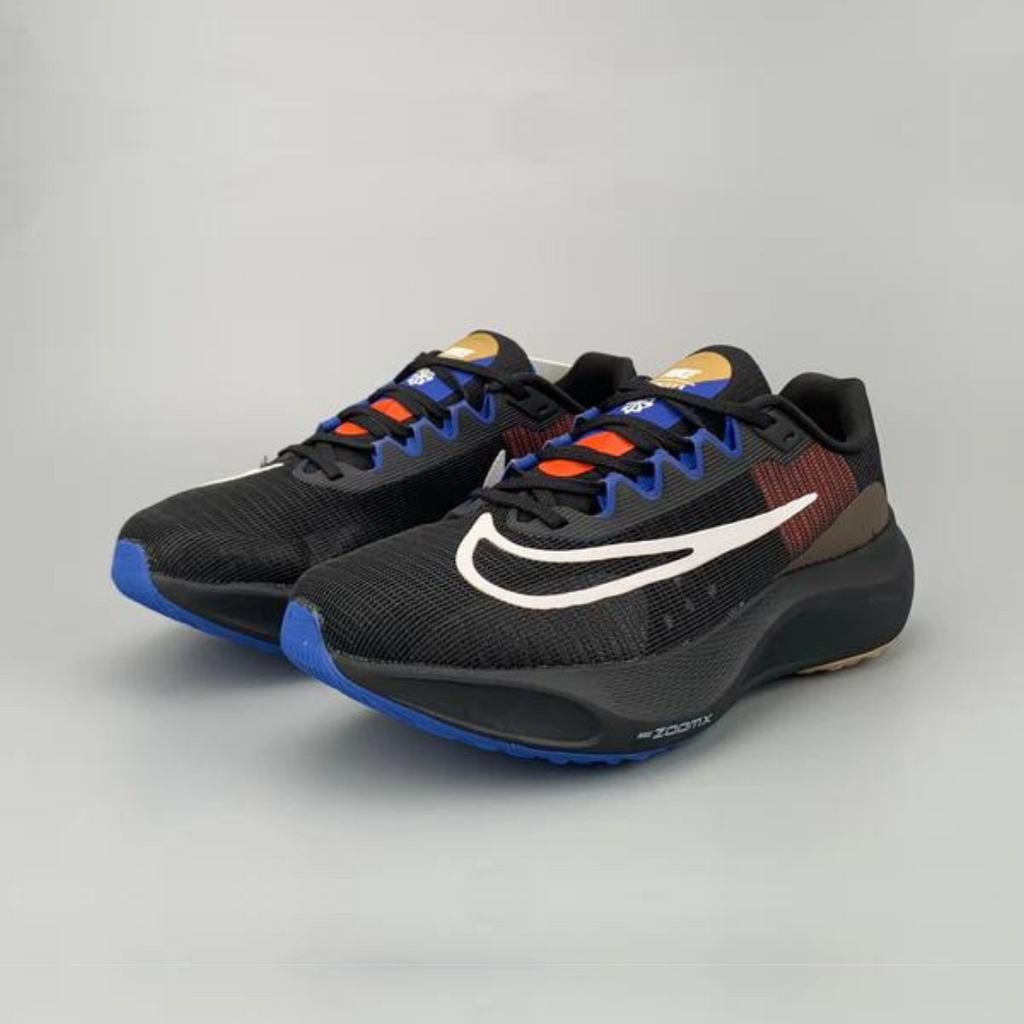 Nike Air Zoom Fly 5™ – Black Shadow avec Ocean Blue & Earth Brown