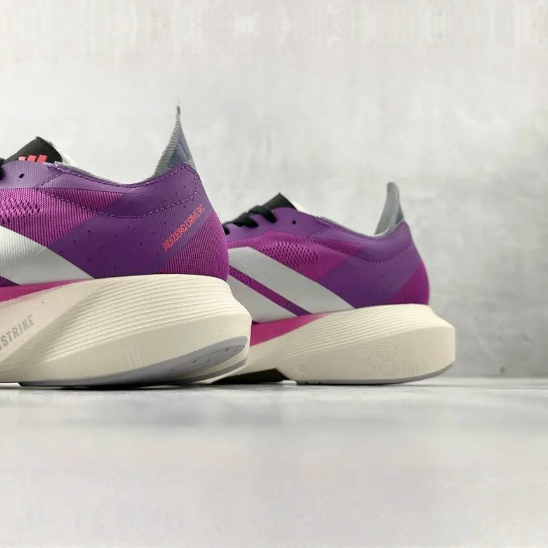 Adidas Adizero Drive RC™ – Violet éclatant avec Argent Métallique et Rouge Vif