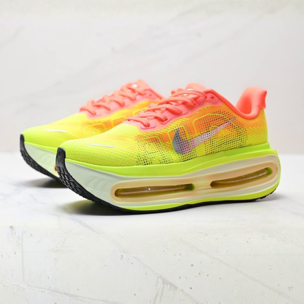 Nike Vomero Premium™ – Jaune Volt avec orange coucher de soleil