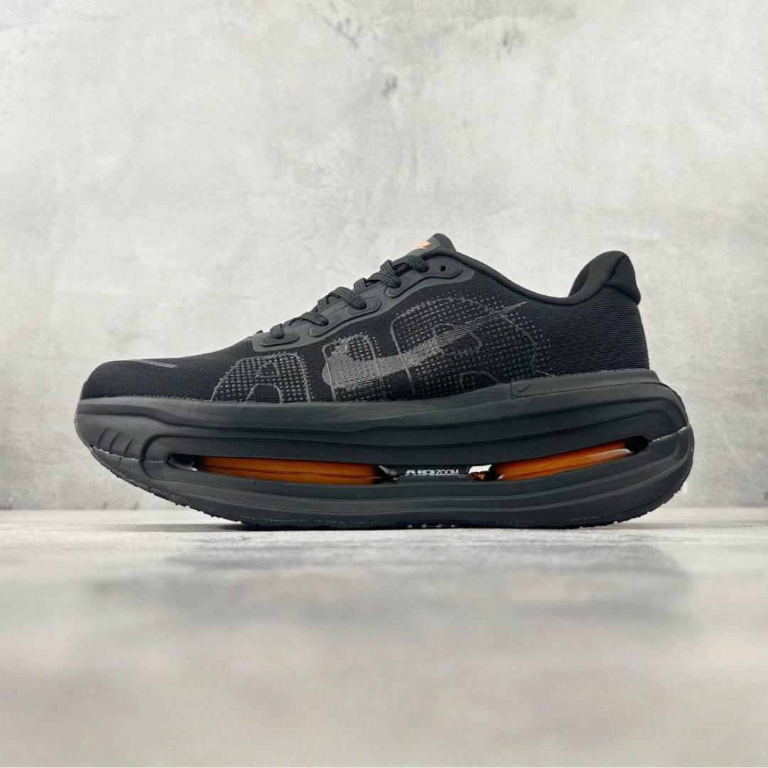 Nike Vomero Premium™ – Black Shadow avec Sunset Orange