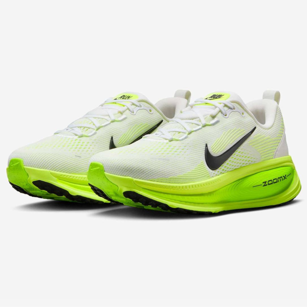Nike Vomero 18™ – White Glow c/ Green Strike
