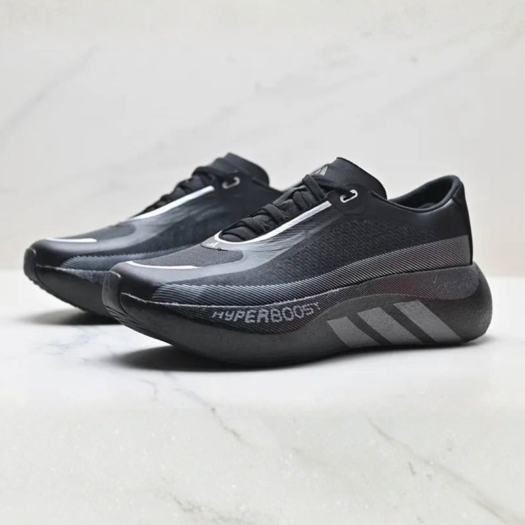 Adidas Hyperboost Edge™ – Noir avec gris métallique