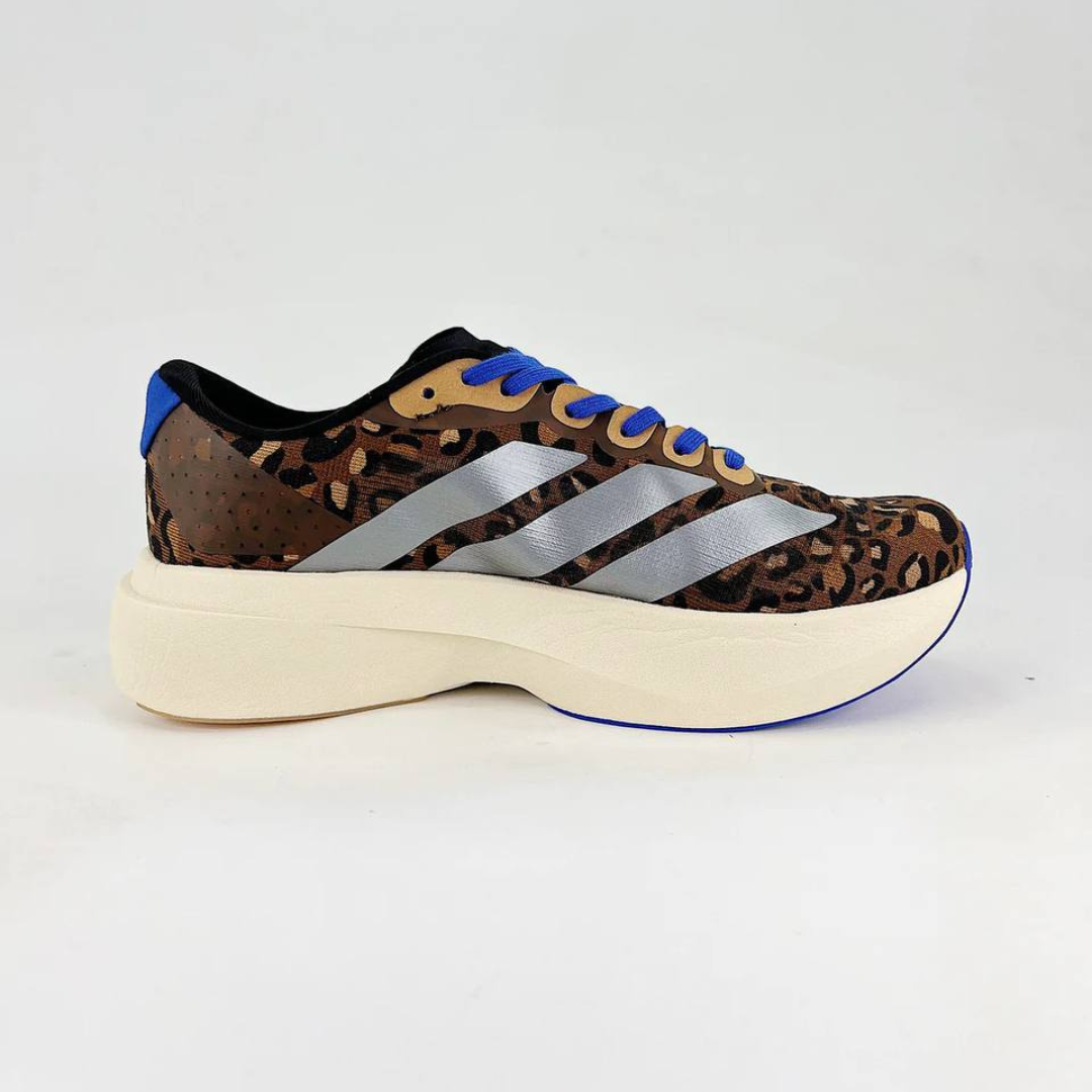 Adidas Adizero EVO SL™ – Marron avec Gris Métallisé et Bleu Lumineux
