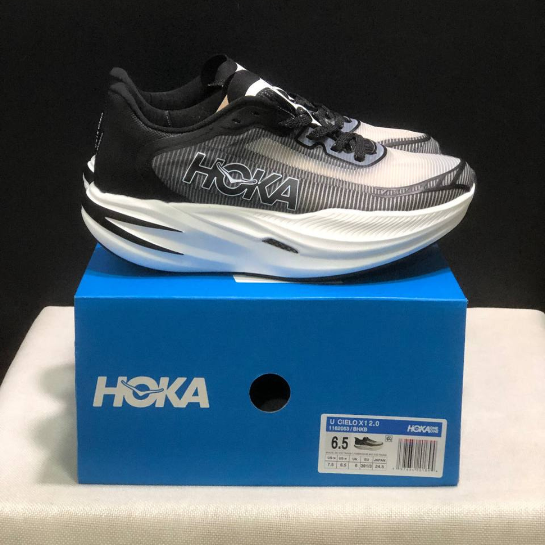 Hoka Cielo X1 2.0 Unisexe™ – Noir Intense/Blanc Classique