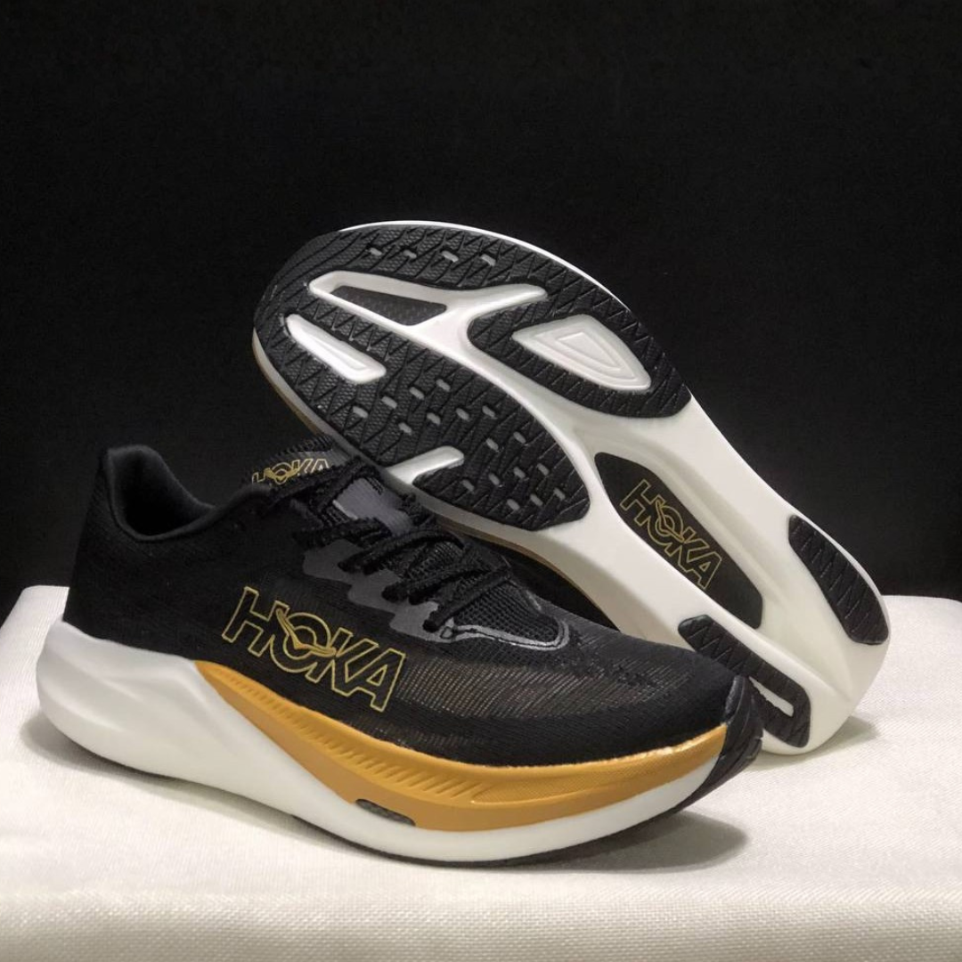 Hoka Rocket X 3 Unisexe™ – Noir Intense avec Or Luxe