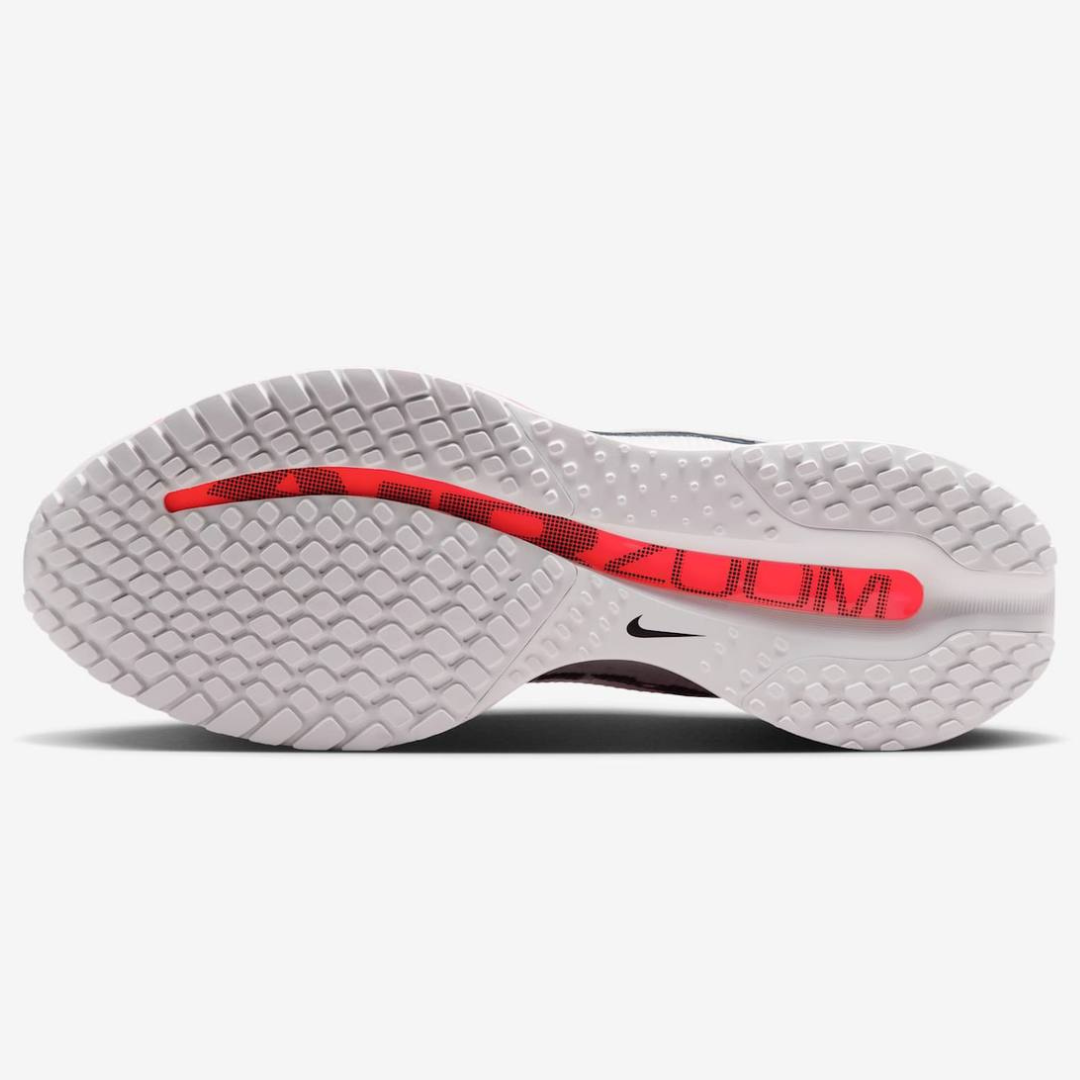 Nike Air Zoom Pegasus Premium™ – White Charge et Crimson Rush