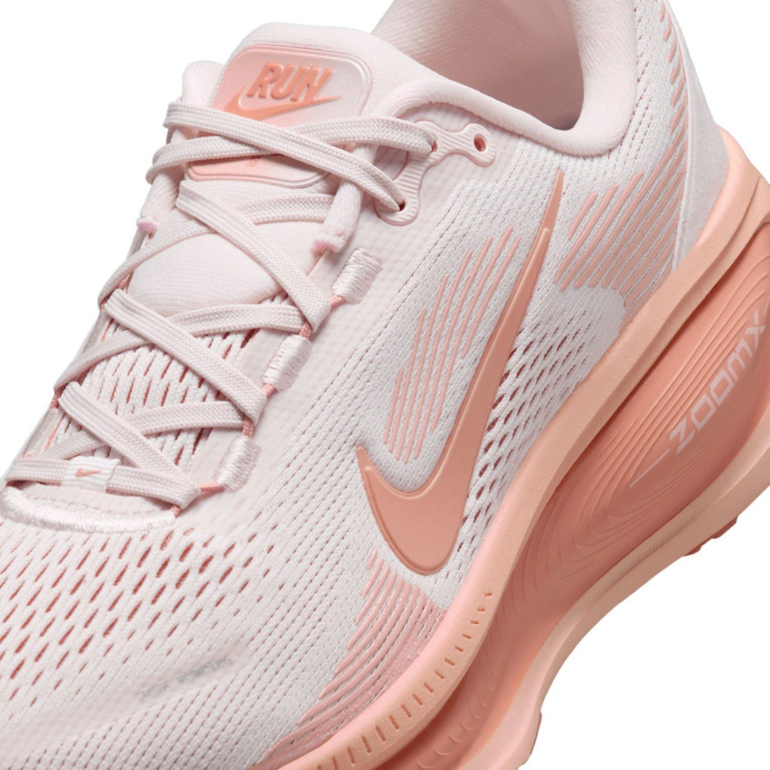 Nike Vomero 18™ – Édition Rose Pulse