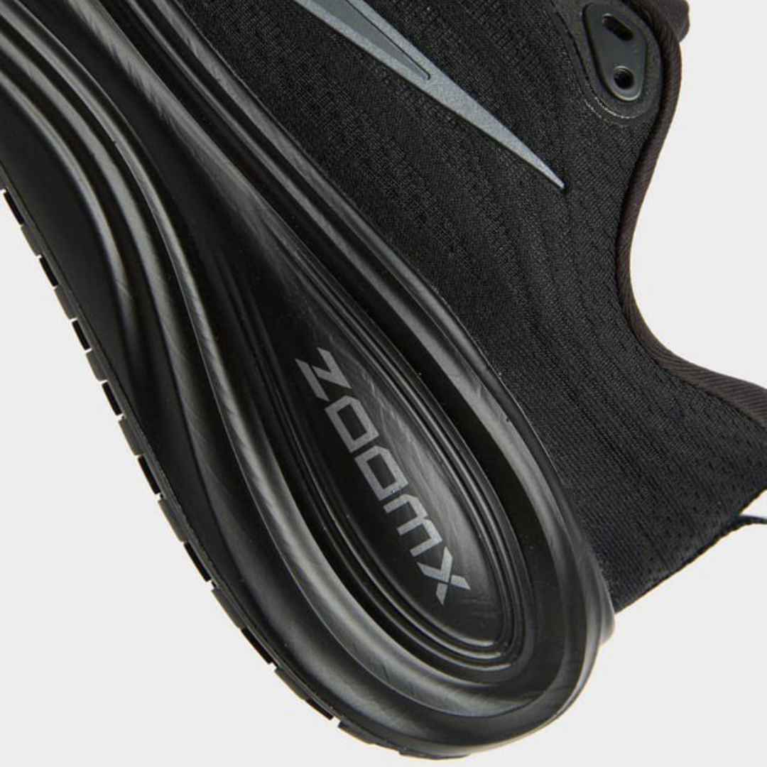 Nike Vomero Plus™ – Édition Triple Black