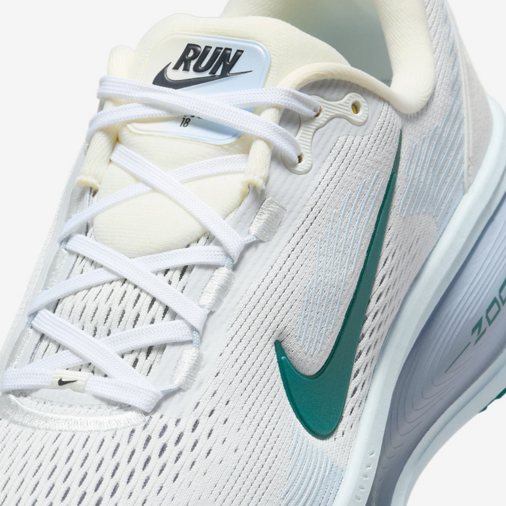 Nike Vomero 18™ – White Glow w/ Green Strike