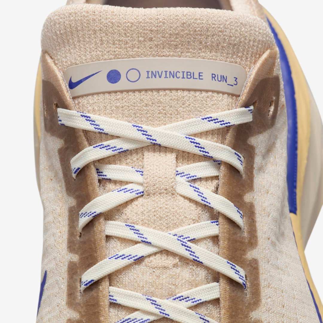 Nike ZoomX Invincible Run 3™ – Marron terre avec Bleu océan