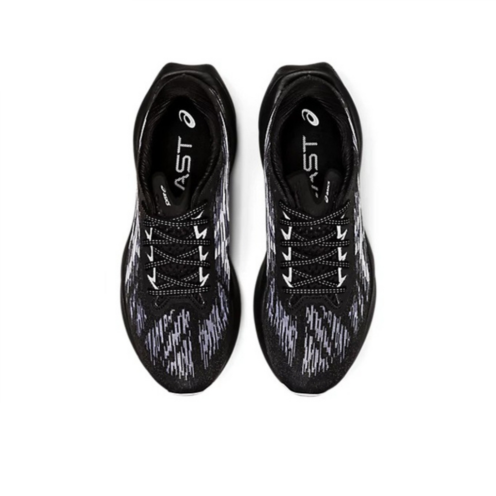 Asics Novablast 3™ – Noir avec Blanc
