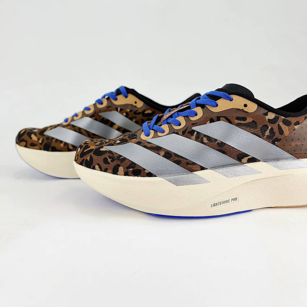 Adidas Adizero EVO SL™ – Marron avec Gris Métallisé et Bleu Lumineux
