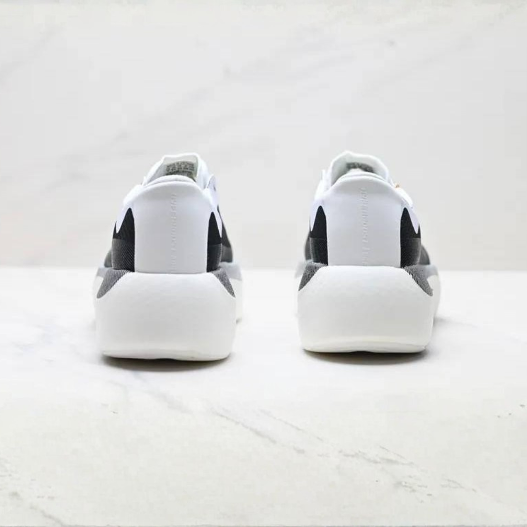 Adidas Hyperboost Edge™ – Blanc/Noir