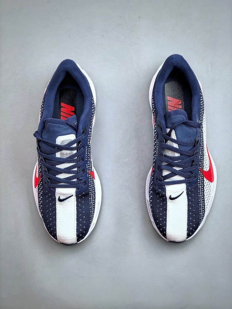 Nike Air Zoom Pegasus Plus™ – Bleu Marine/Blanc