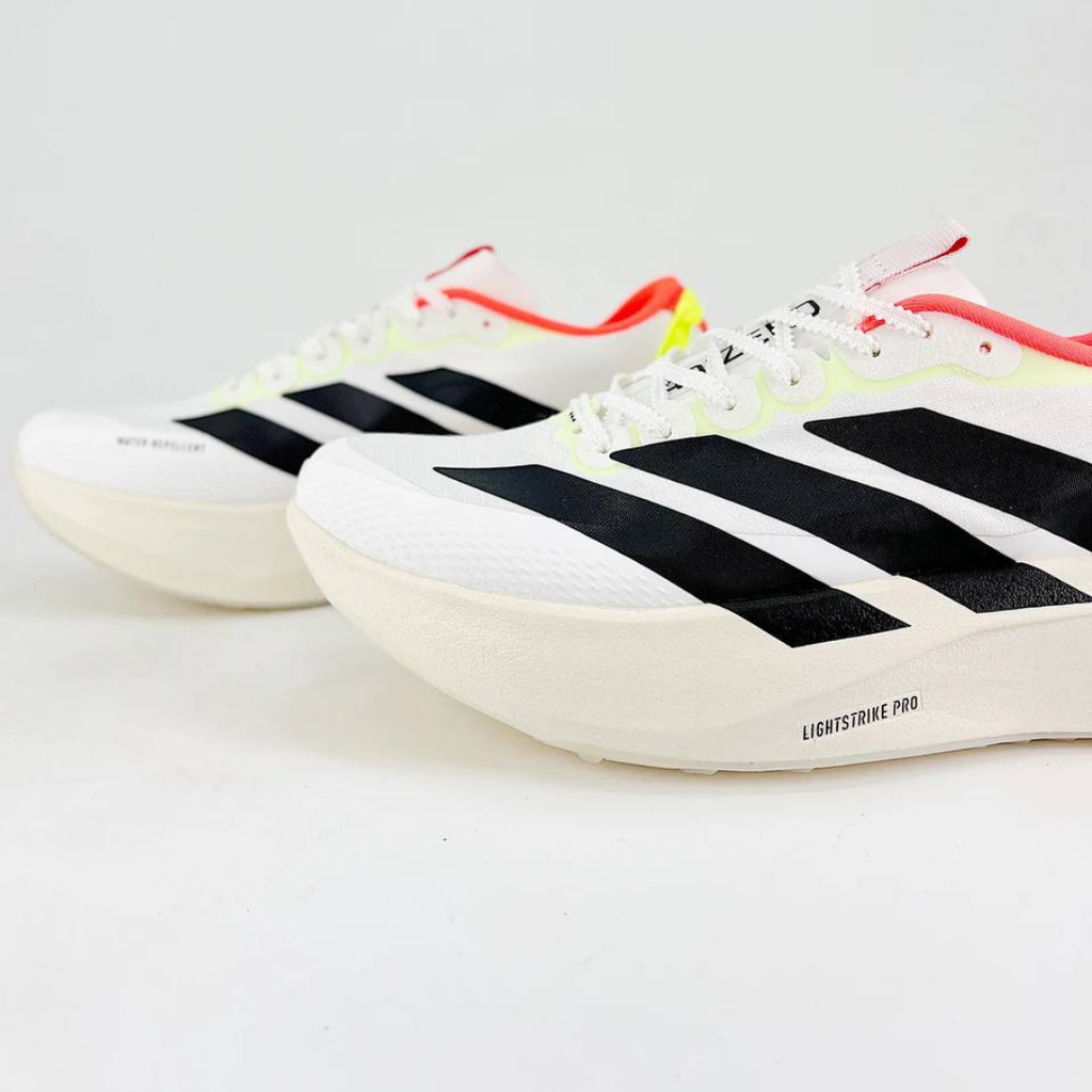 Adidas Adizero EVO SL ATR™ – Blanc/Noir et Rouge