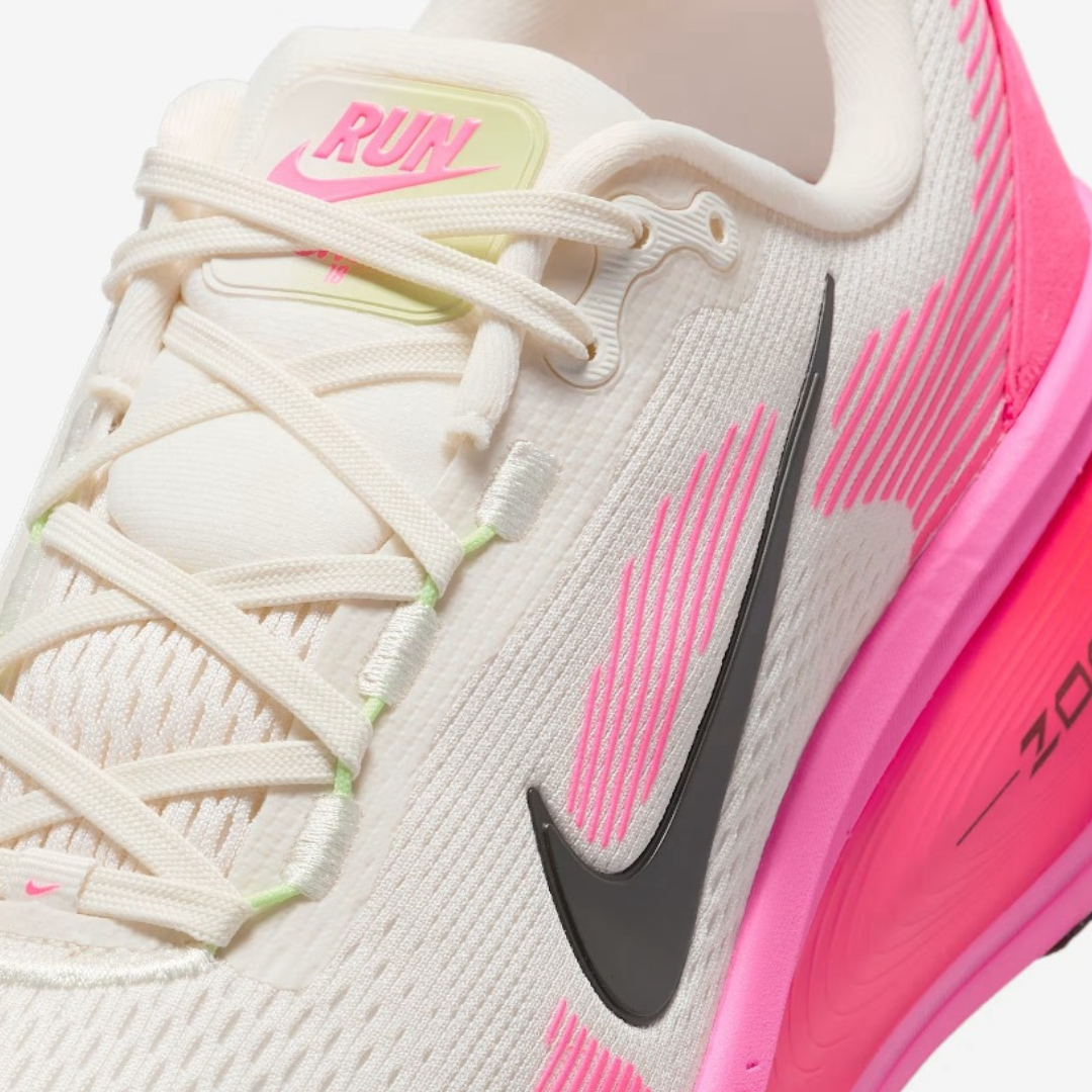 Nike Vomero 18™ – Rose Glow/Desert Sand