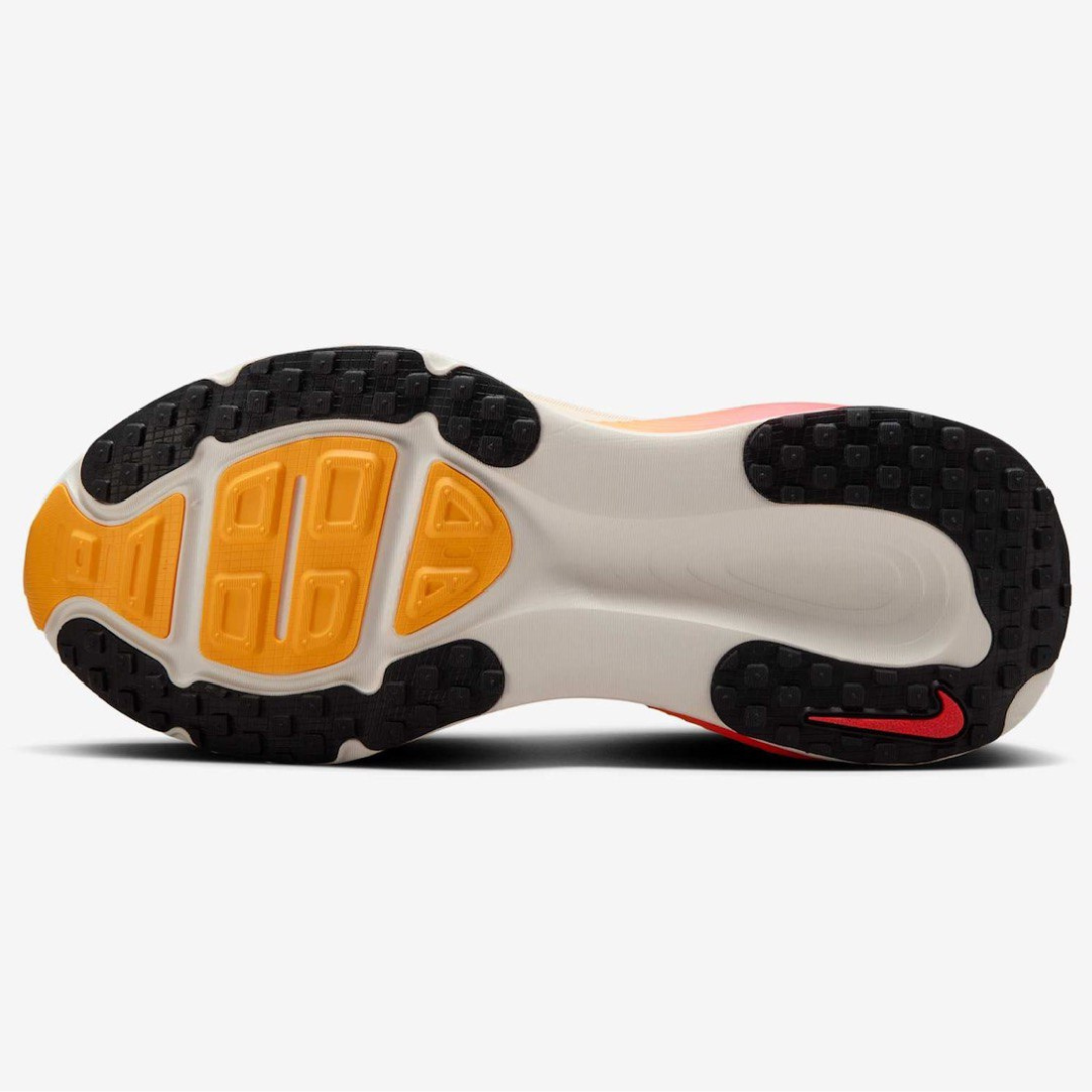 Nike Vomero 18™ – Blanc Lumineux/Orange Couchant