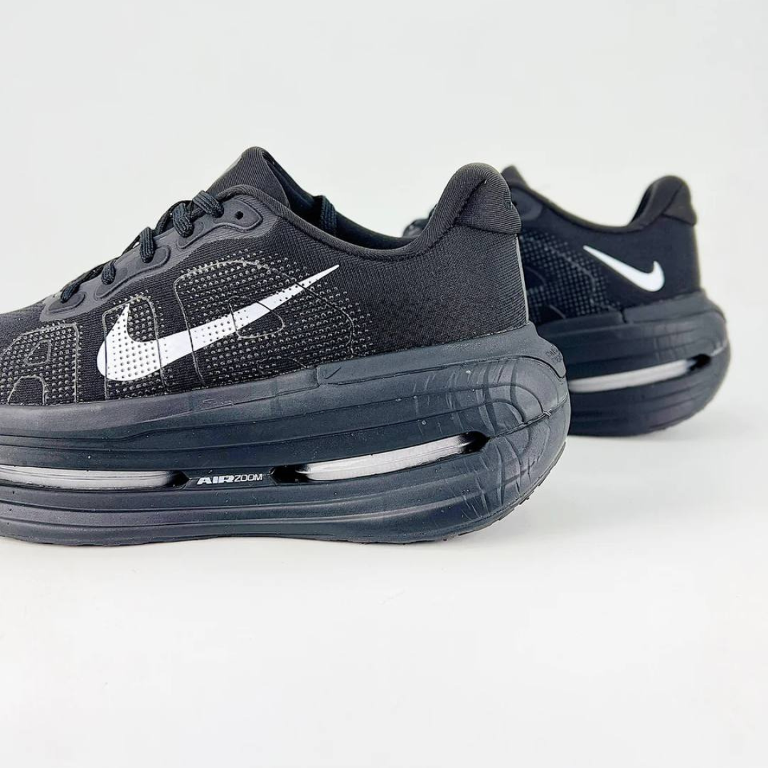 Nike Vomero Premium™ – Édition Triple Black