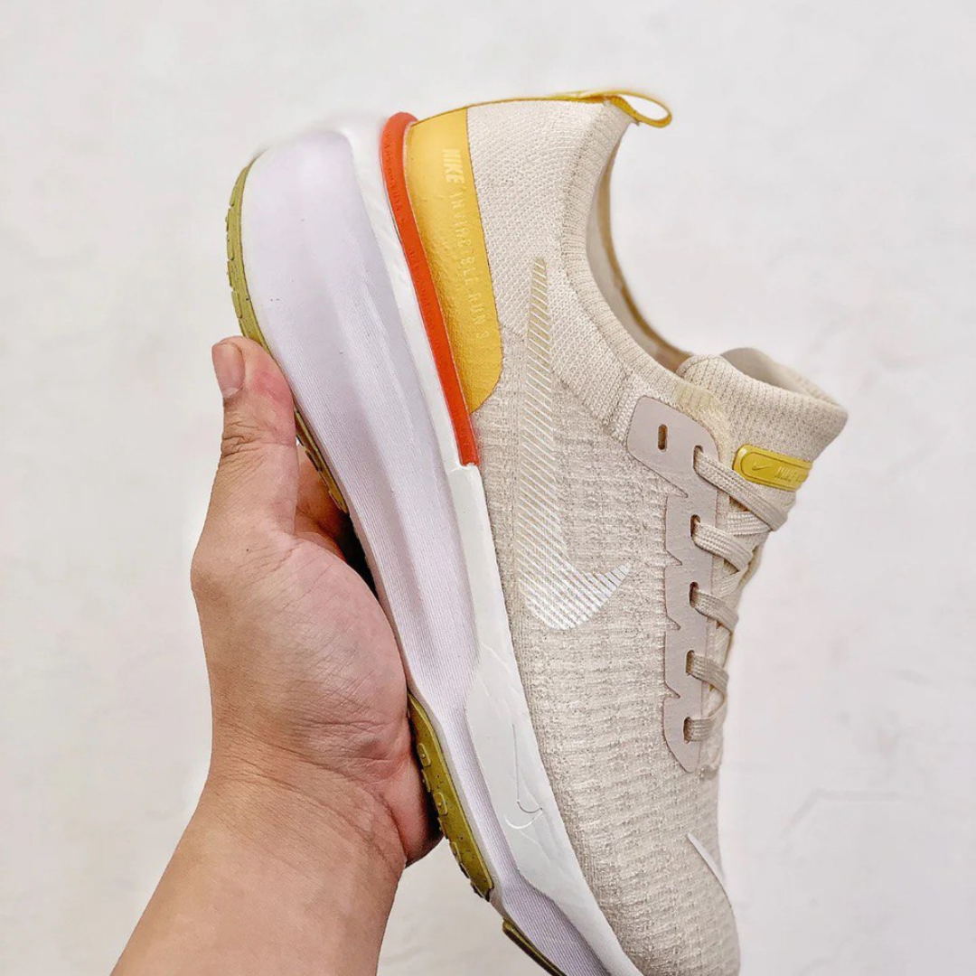 Nike ZoomX Invincible Run 3™ – Sand Drift c/ White Cloud