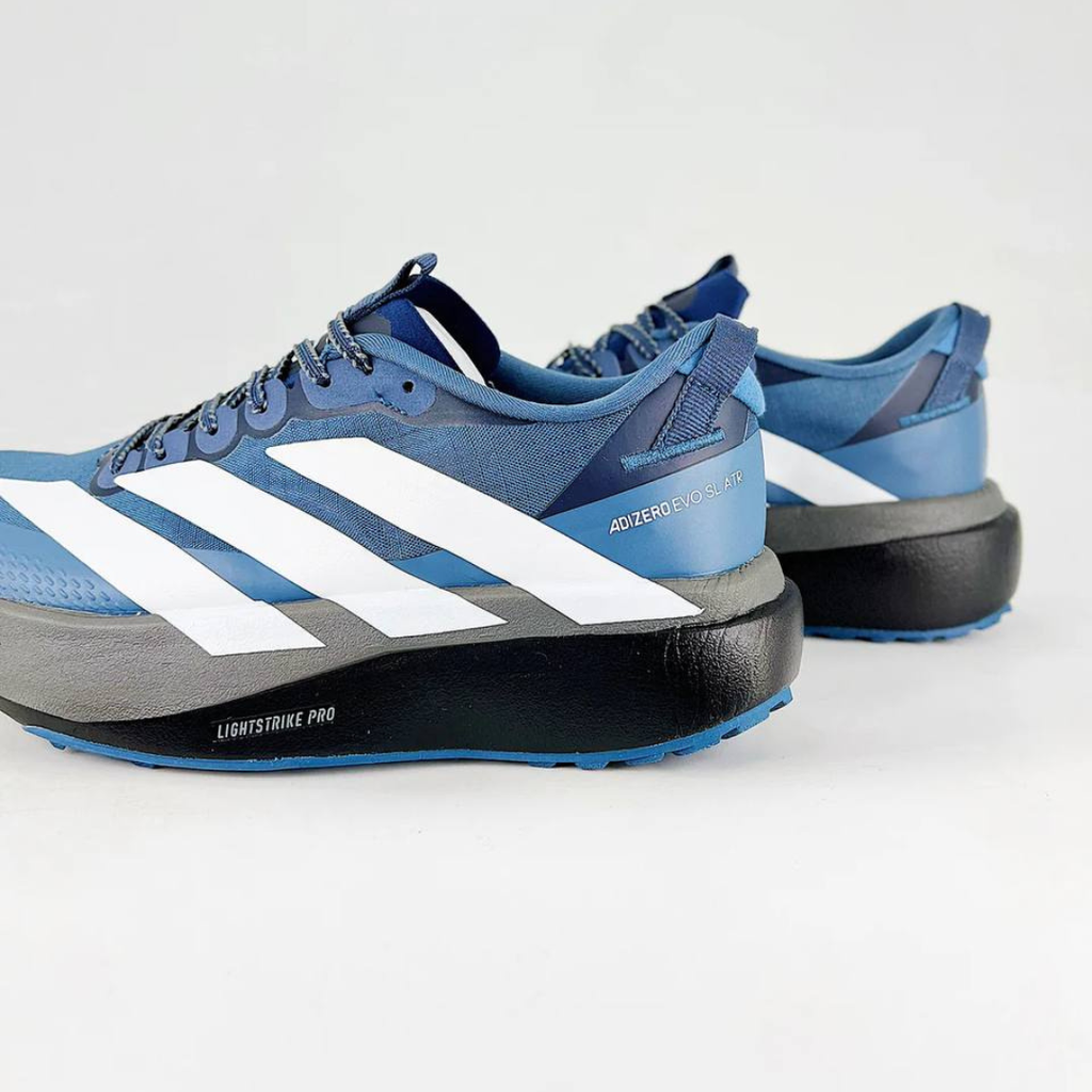 Adidas Adizero EVO SL ATR™ – Bleu marine avec blanc