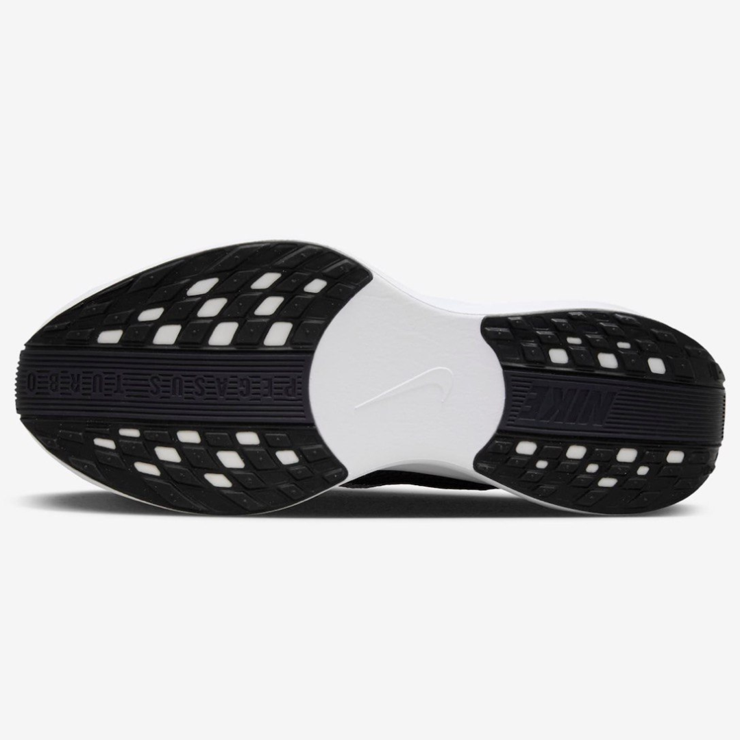 Nike Air Zoom Pegasus Plus™ – Noir/Blanc