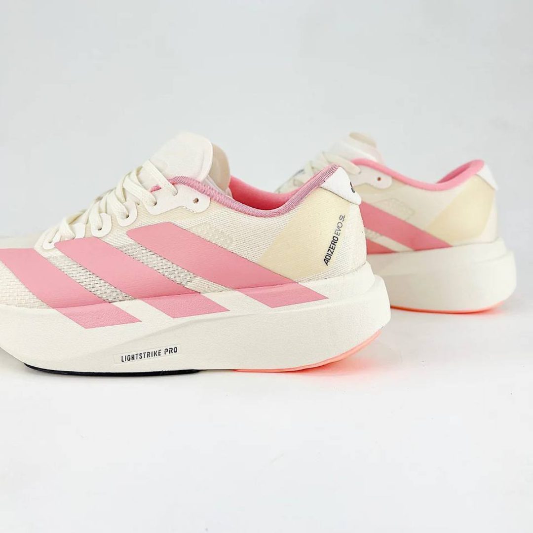 Adidas Adizero EVO SL™ – Beige avec rose