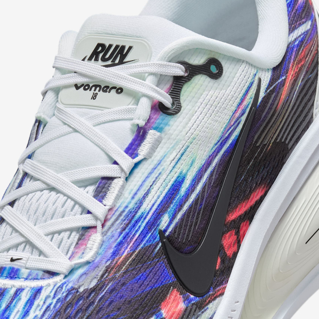 Nike Vomero 18™ – Édition Spectrum Fusion