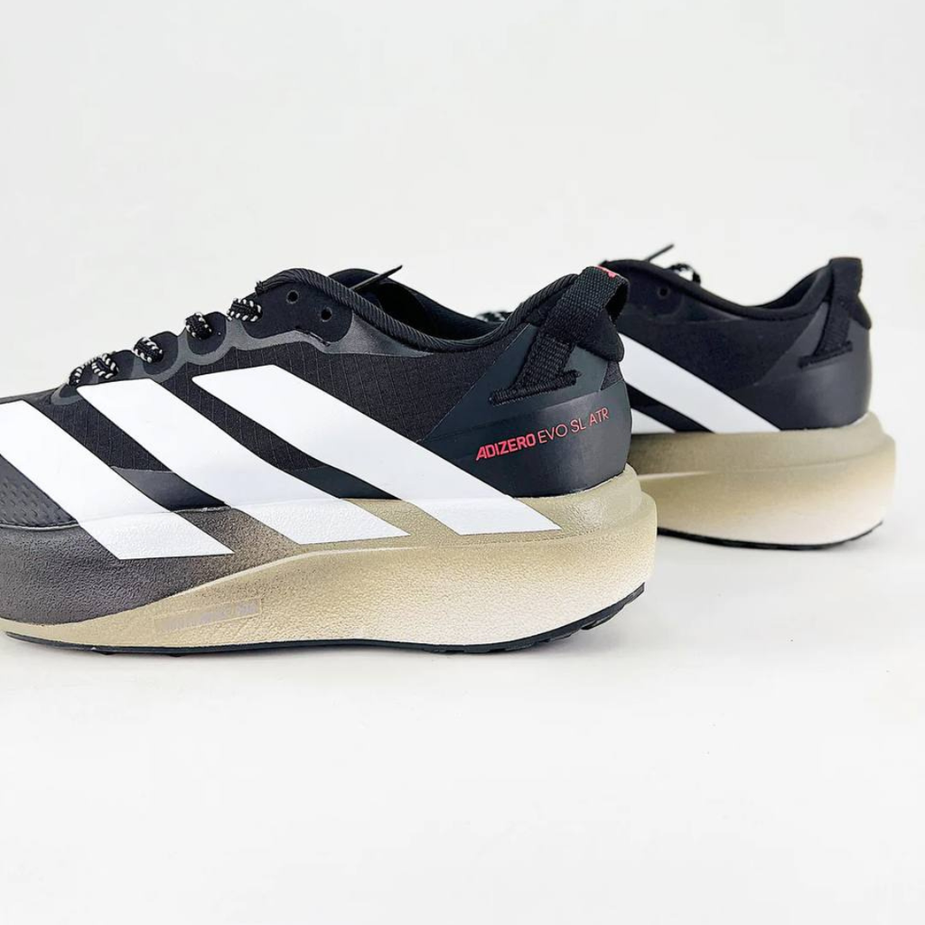 Adidas Adizero EVO SL ATR™ – Noir avec Blanc et Beige