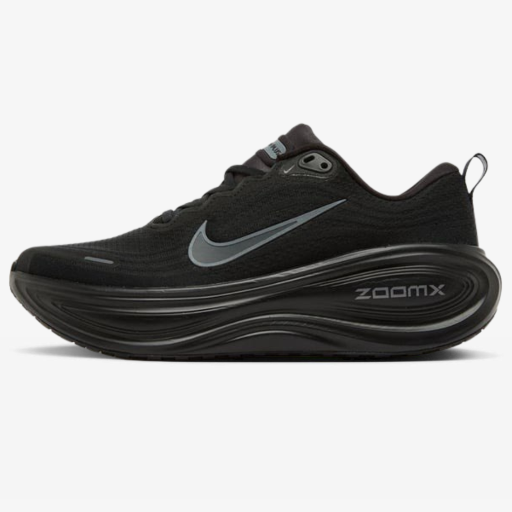 Nike Vomero Plus™ – Édition Triple Black