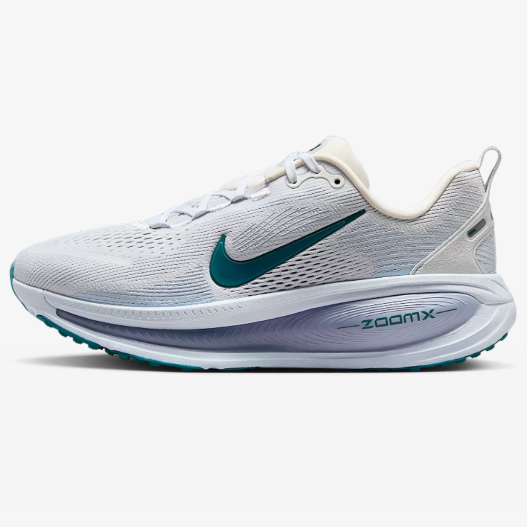 Nike Vomero 18™ – White Glow w/ Green Strike
