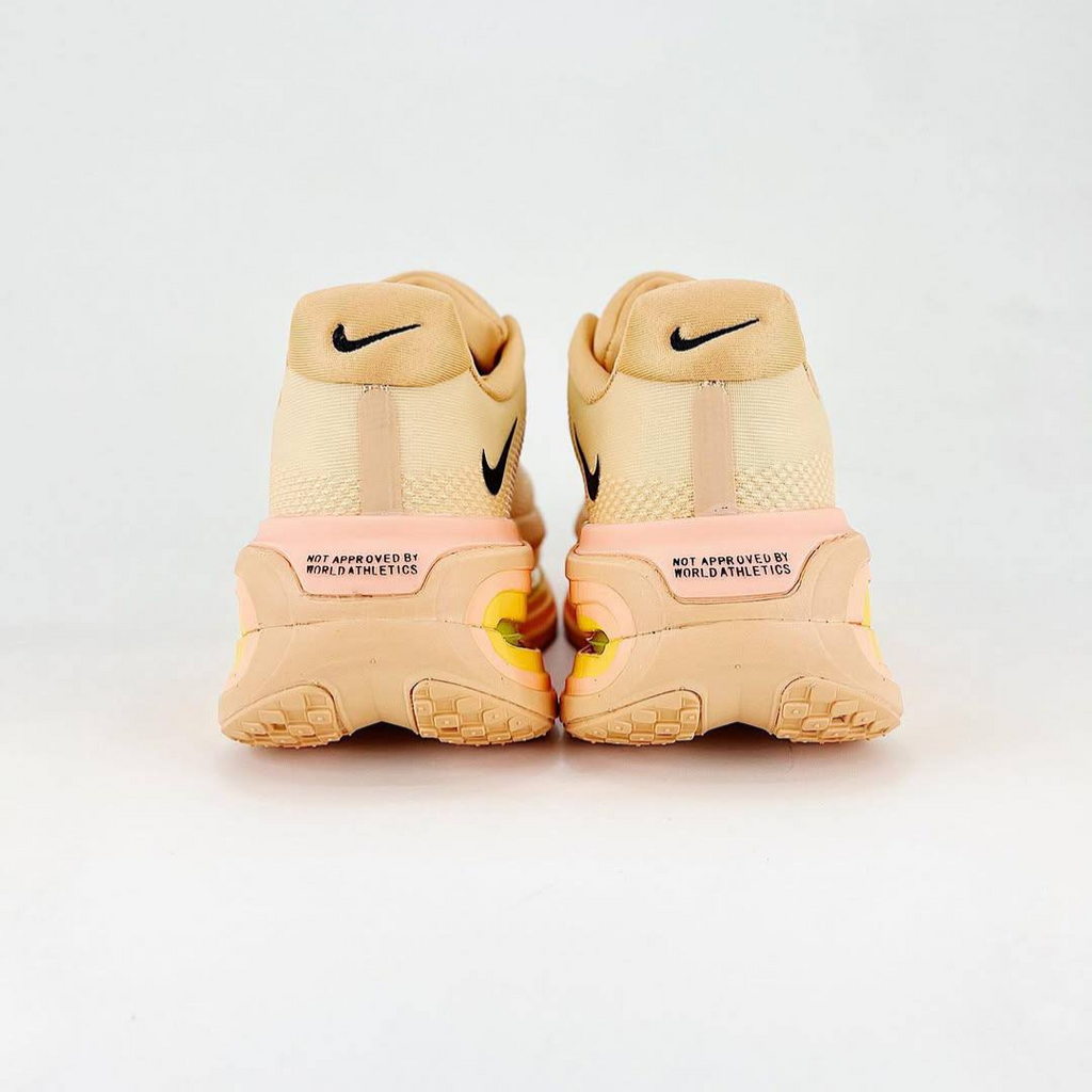 Nike Vomero Premium™ – Orange coucher de soleil avec Ombre noire